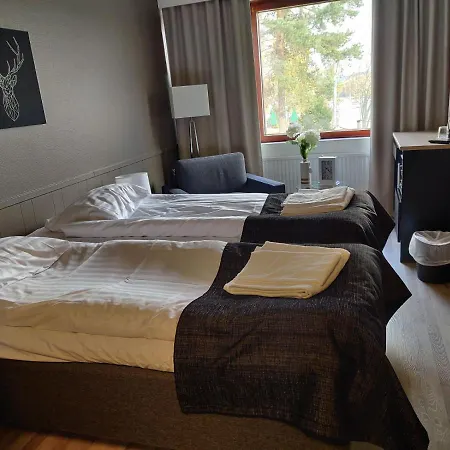 Apartment At Ellivuori *