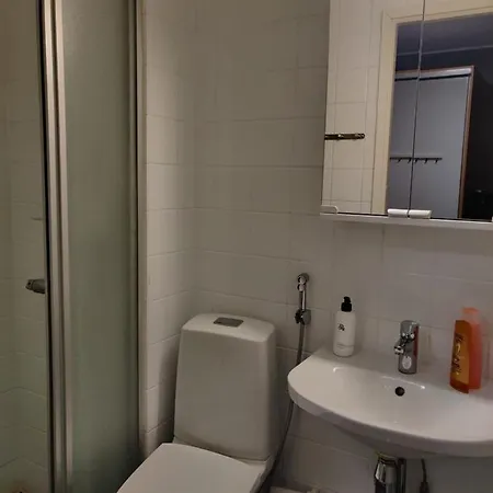 Apartment At Ellivuori *