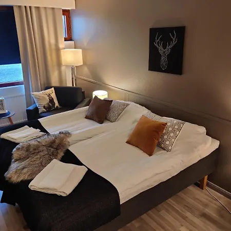 At Ellivuori Daire *