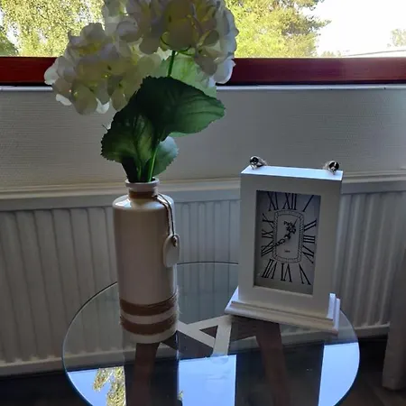 Apartment At Ellivuori *
